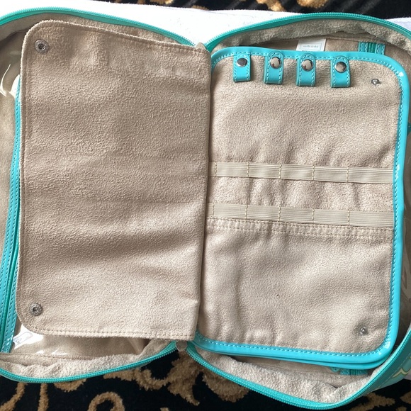 Stella & Dot travel toiletry/ jewelry tote - Picture 3 of 5